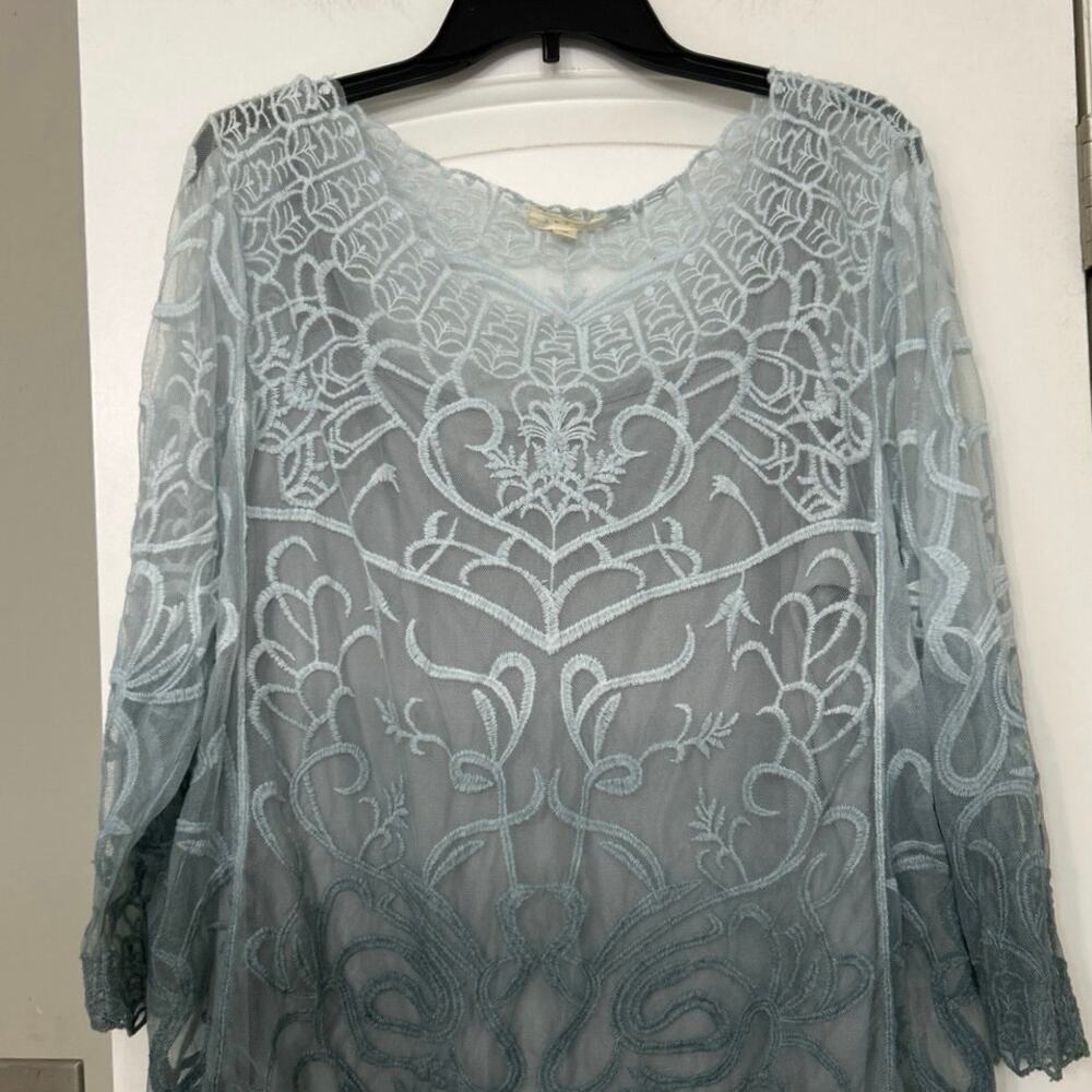 Adiva Blue Gray Ombre Mesh Embroidered Blouse 1X Whimsical Fairy - Picture 3 of 12